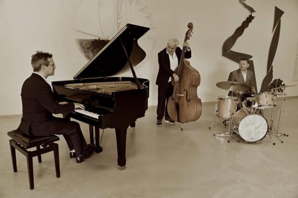 Allara - Calvi - Roffino       Jazz Trio