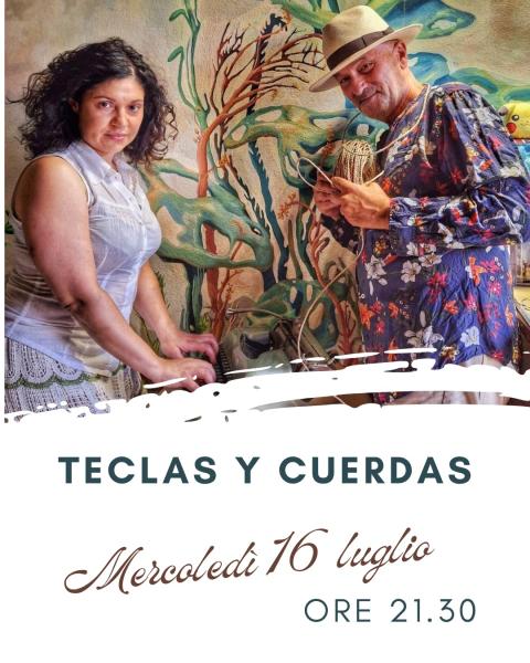 TECLAS Y CUERDAS