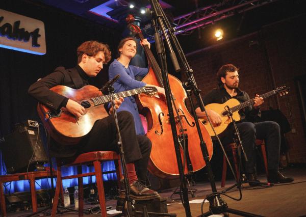 Elias Prinz, Daniel Fischer & Julia Hornung Trio - Munich Gipsy Jazz Connection