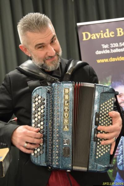 SERATA DI BALLO AL BENASSI DOMENICA 01 FEBBRAIO DALLE 17.15