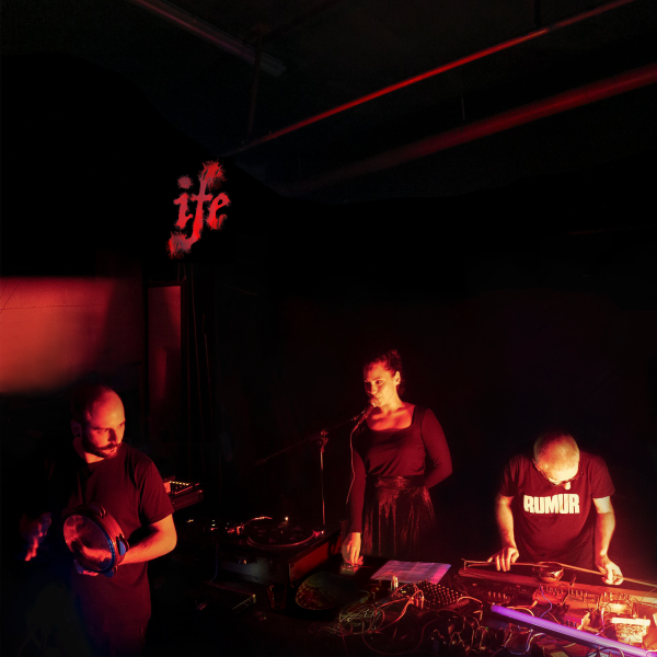 Ife in concerto