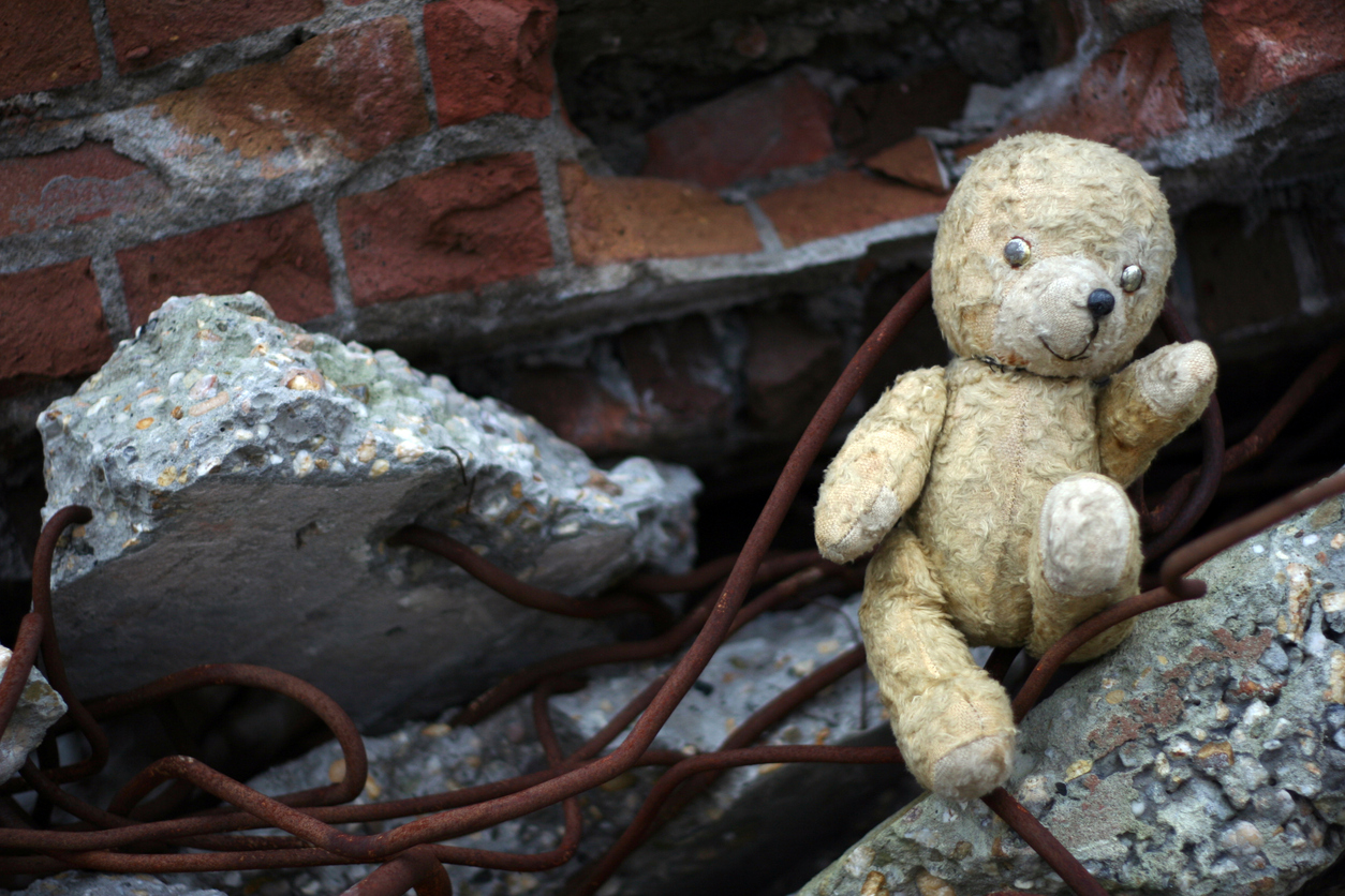 Raccolta fondi - I BAMBINI TRA GUERRA E POVERTA'