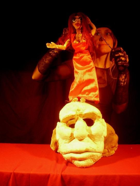 Visioni Ricorrenti di e co Sara Goldoni - Teatrino dello sguardo