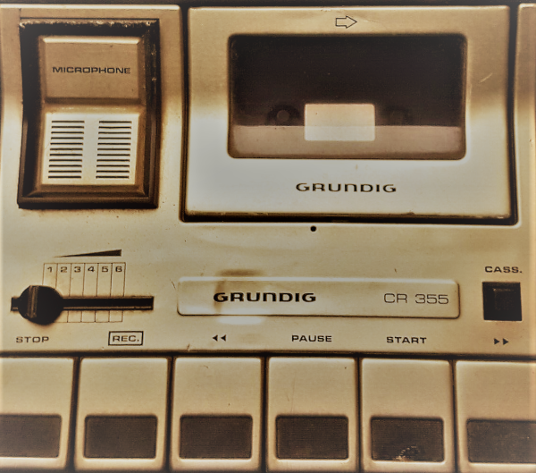 VOLEVO ANDARE ALLO ZECCHINO D'ORO, MA MI REGALARONO UN GRUNDIG