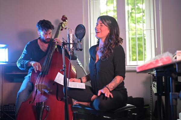 Gerotto – Viviani duo  Voice & doublebass experience