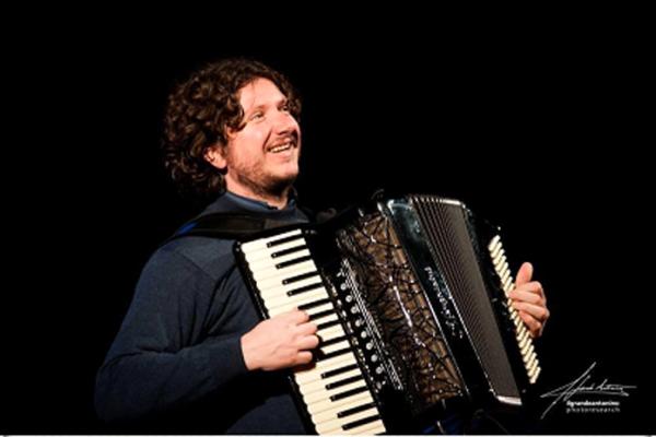 CONCERTO PER FISARMONICA VIAGGIO DI UN ARBËRESH